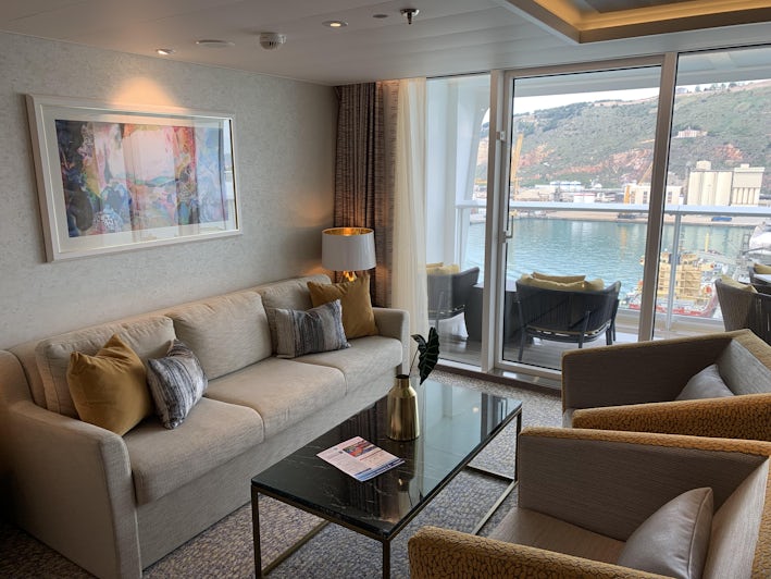 Grand Suite on Wonder of the Seas (Photo by Adam Coulter/Cruise Critic)