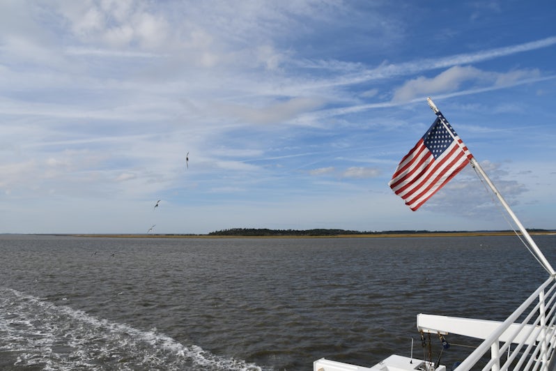 Sailing the Intracoastal Waterway with American Cruise Lines (Photo: Jeannine Williamson)