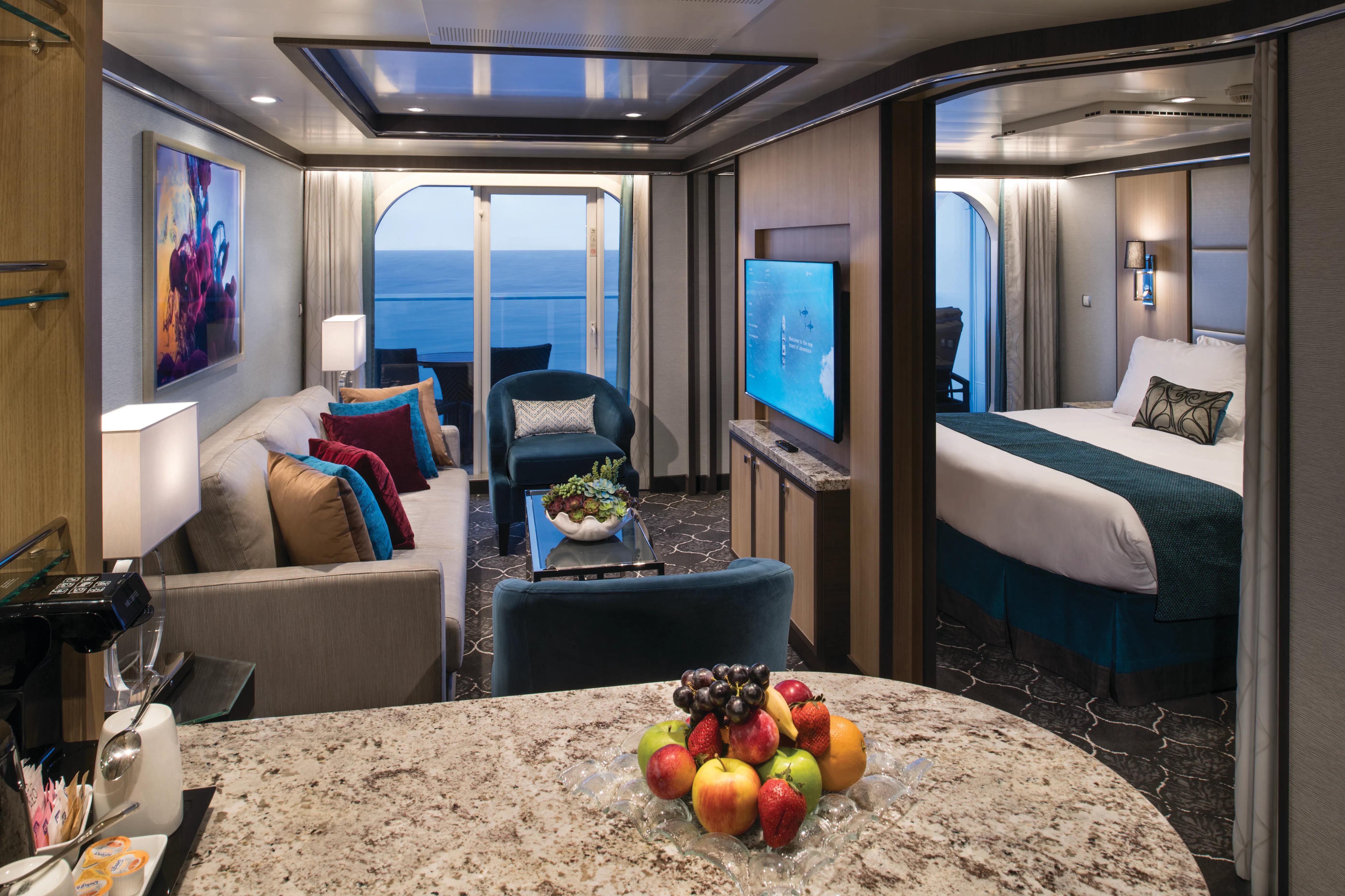 Virtual Cabin Crawl: Symphony of the Seas