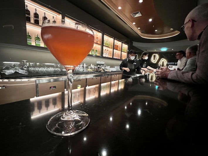 World Class Bar on Celebrity Beyond (Photo by Chris Gray Faust)