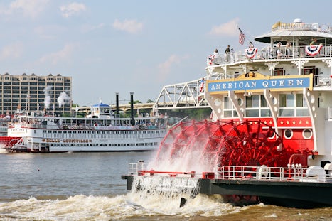 7 Cool Reasons to Take Mississippi Riverboat Cruises