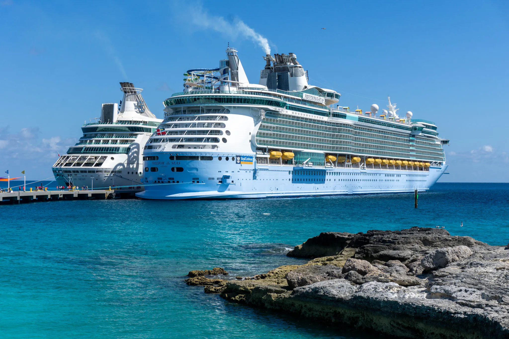 Freedom Of The Seas Cruise Ship freedom-of-the-seas-cruise-ship