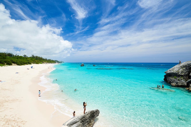 South Shore Beaches in Bermuda (Credit: Bermuda Tourism Authority)