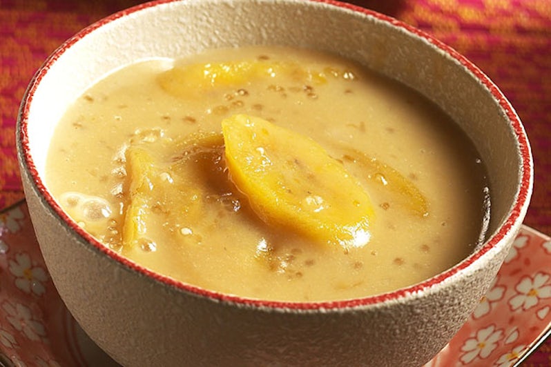 Norwegian's Ice-Chilled Banana Soup with Yogurt and Mango