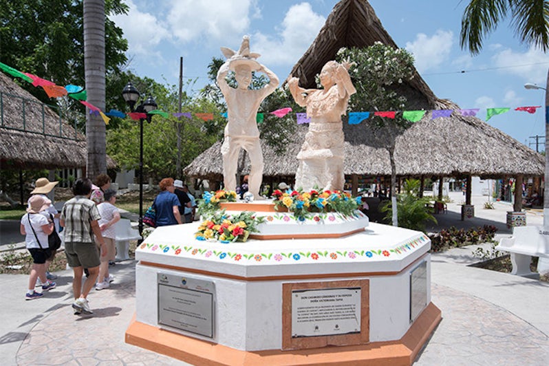 Living History Mayan Traditions and Island Tour at Cozumel Port