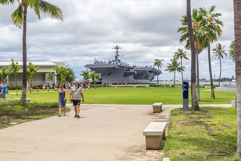 Pearl Harbor Visitor Centre and the USS Arizona Memorial
