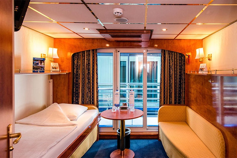 upper pullman bed cruise