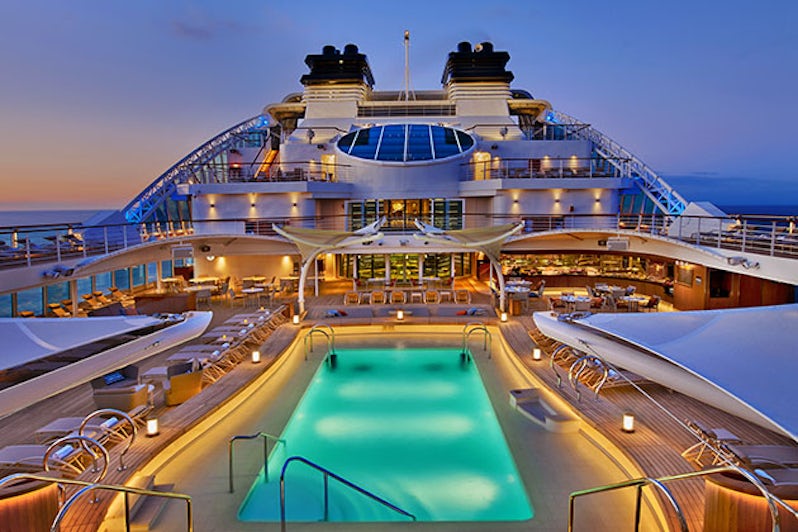 The Pool Deck on Seabourn Encore