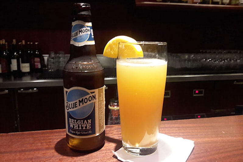 Boot & Bonnet Pub: Bud, Bud Light and Blue Moon 