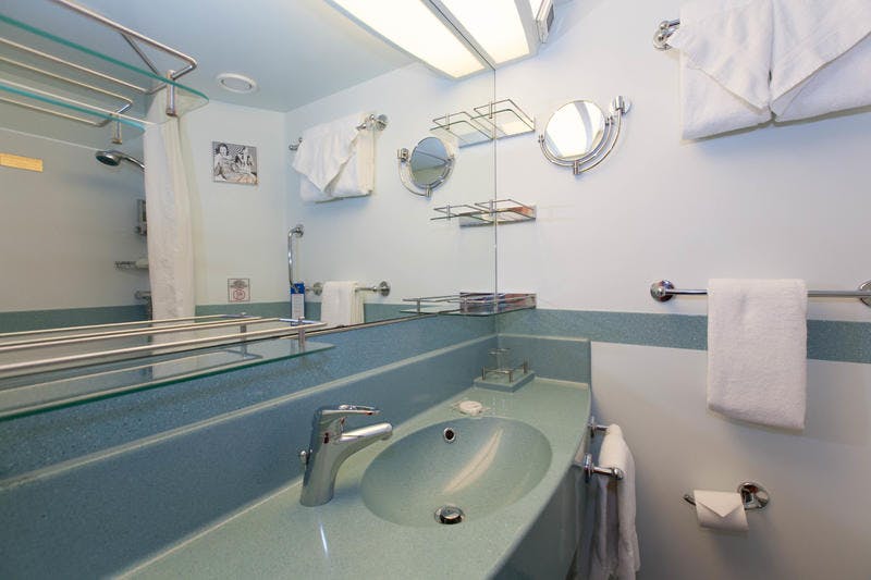 Interior Cabin with Bunk Beds on Carnival Splendor Cruise Ship Cruise