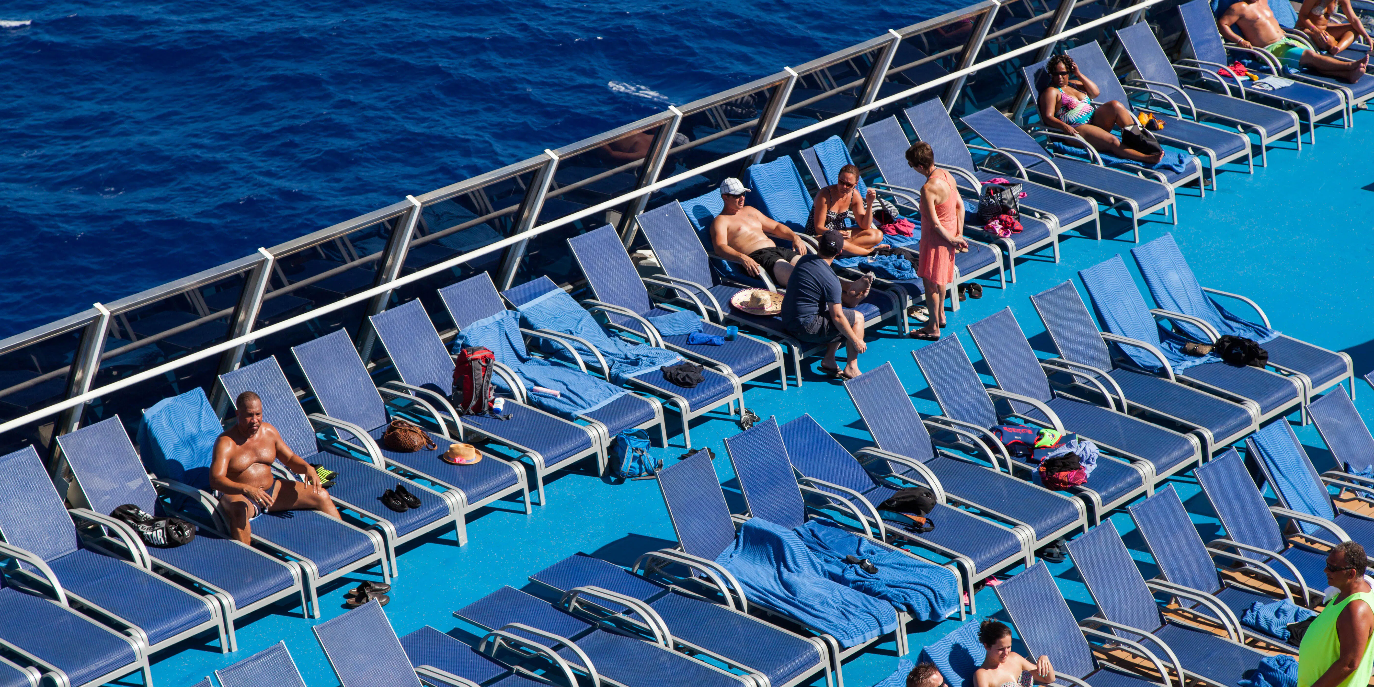 What Not To Do On A Cruise Ship Pool Deck