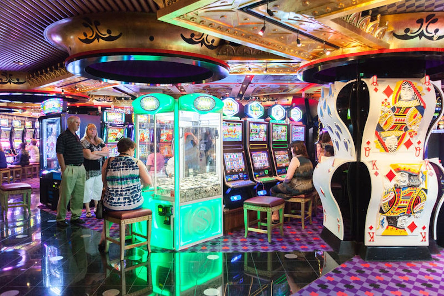 Royal Flush Casino on Carnival Splendor