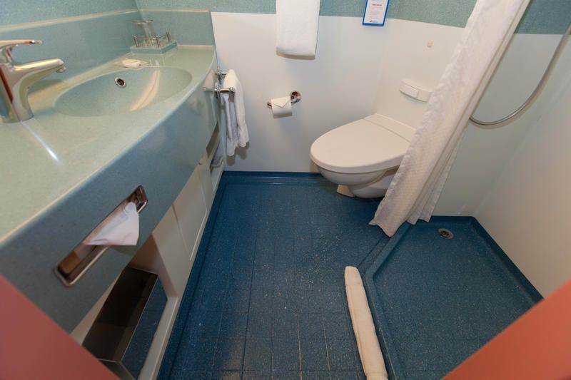 Interior Cabin with Bunk Beds on Carnival Splendor Cruise Ship Cruise