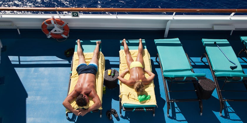 Sunbathers on the Sun Decks of Carnival Splendor (Photo: Cruise Critic)