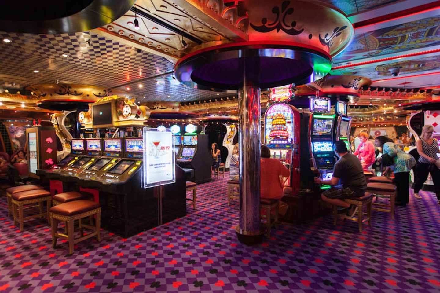 Royal Flush Casino on Carnival Splendor