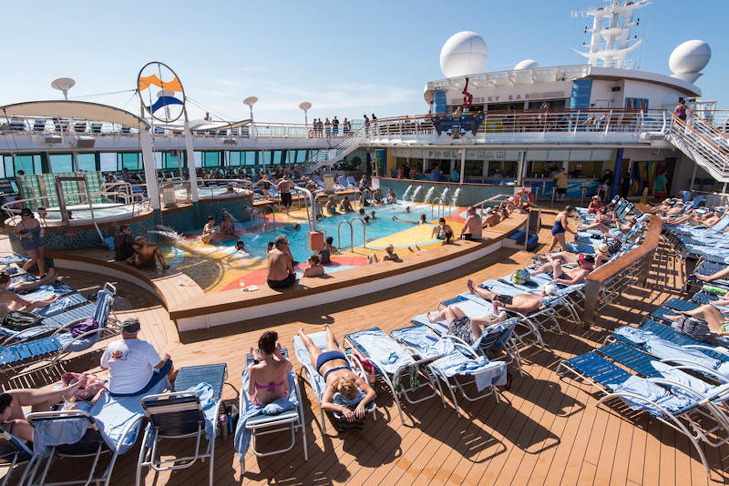 The Main Pool on Brilliance of the Seas