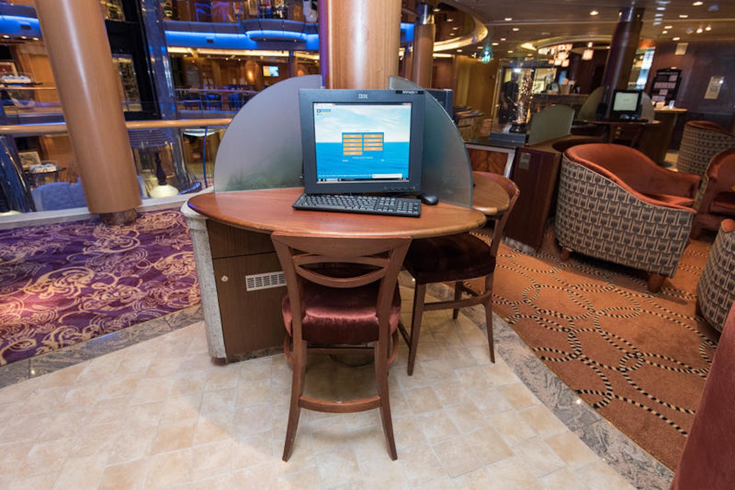 Library on Brilliance of the Seas