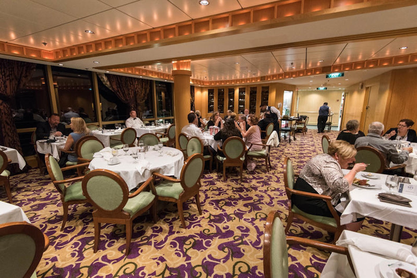 Minstrel Dining Room Brilliance Of The Seas