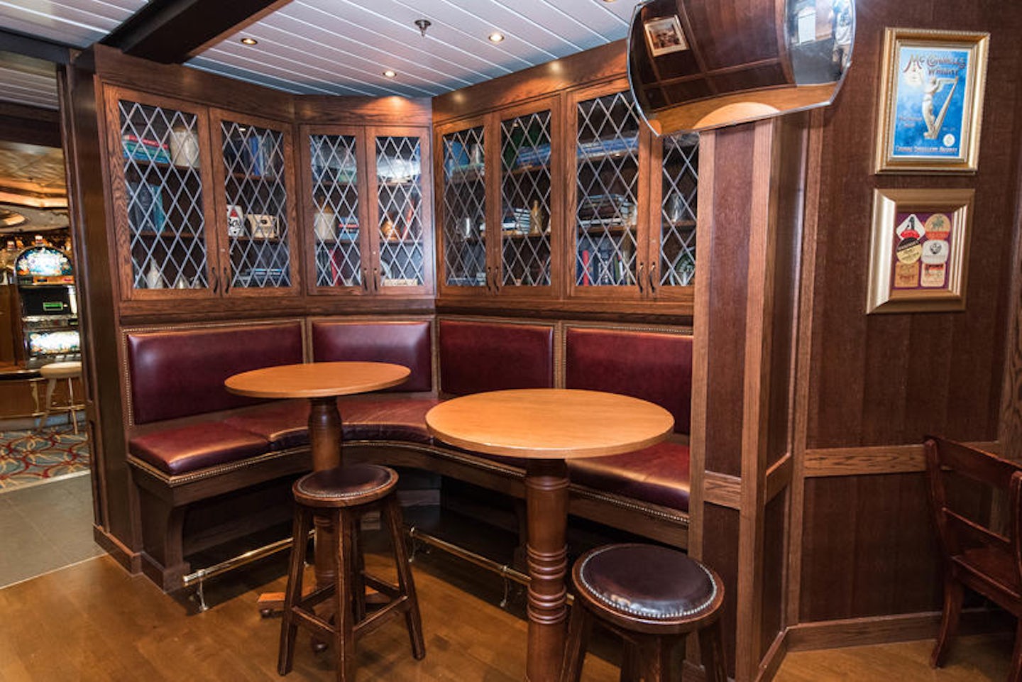 King & Country Pub on Brilliance of the Seas