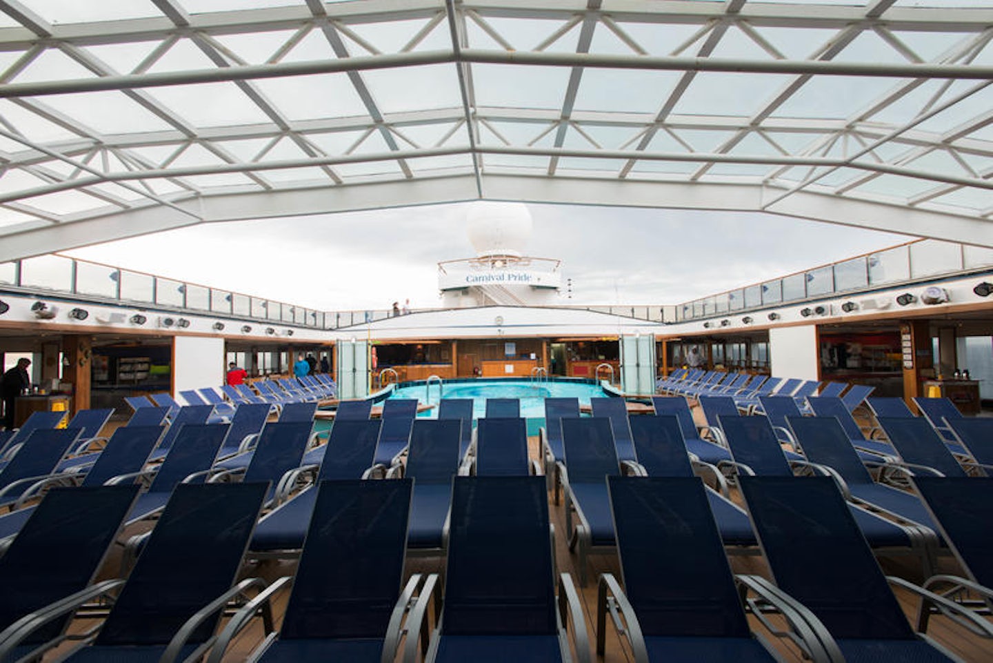 Retractable Roof on Carnival Pride