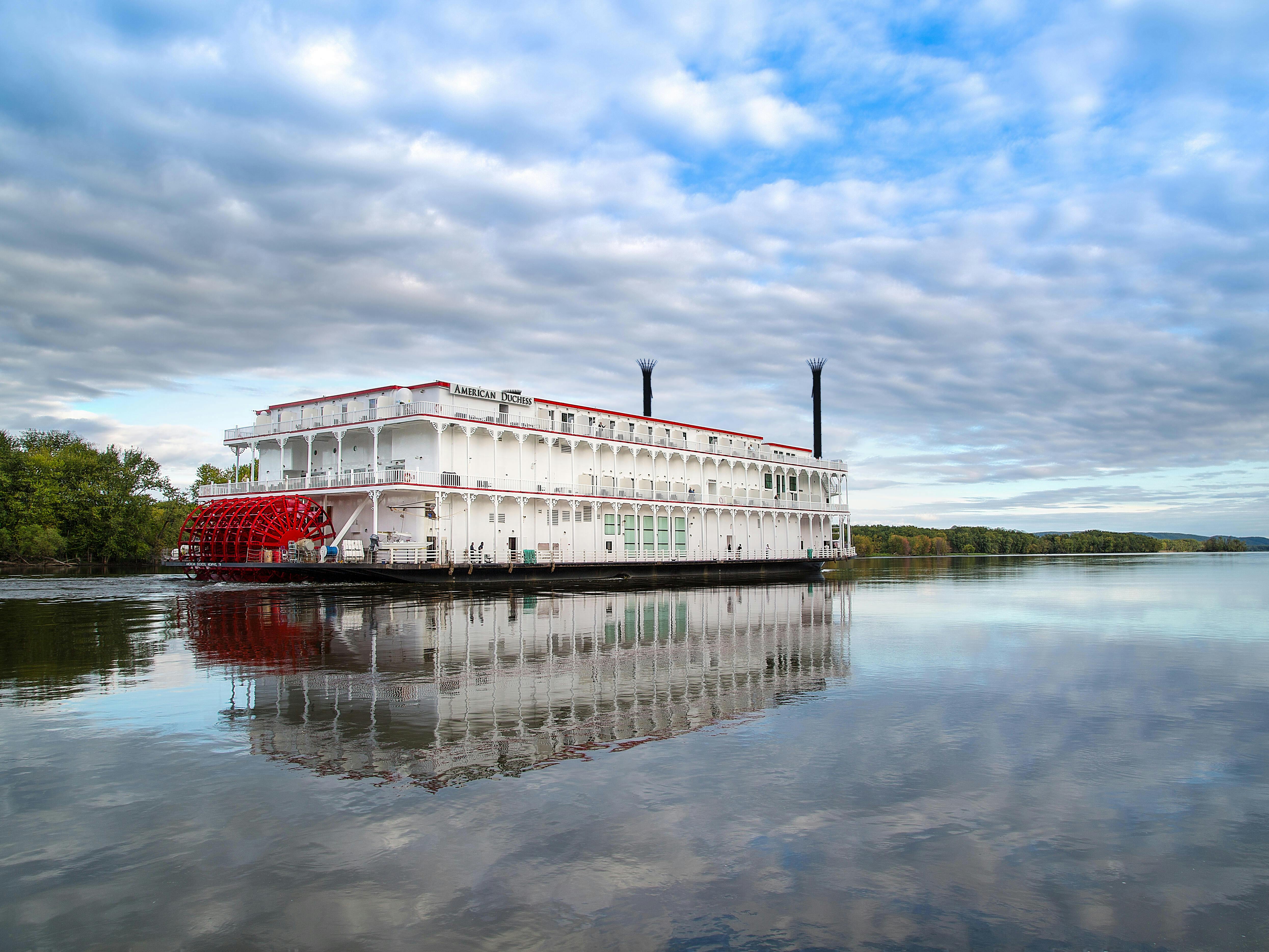 American Duchess Cruise Ship Review Photos & Departure Ports on
