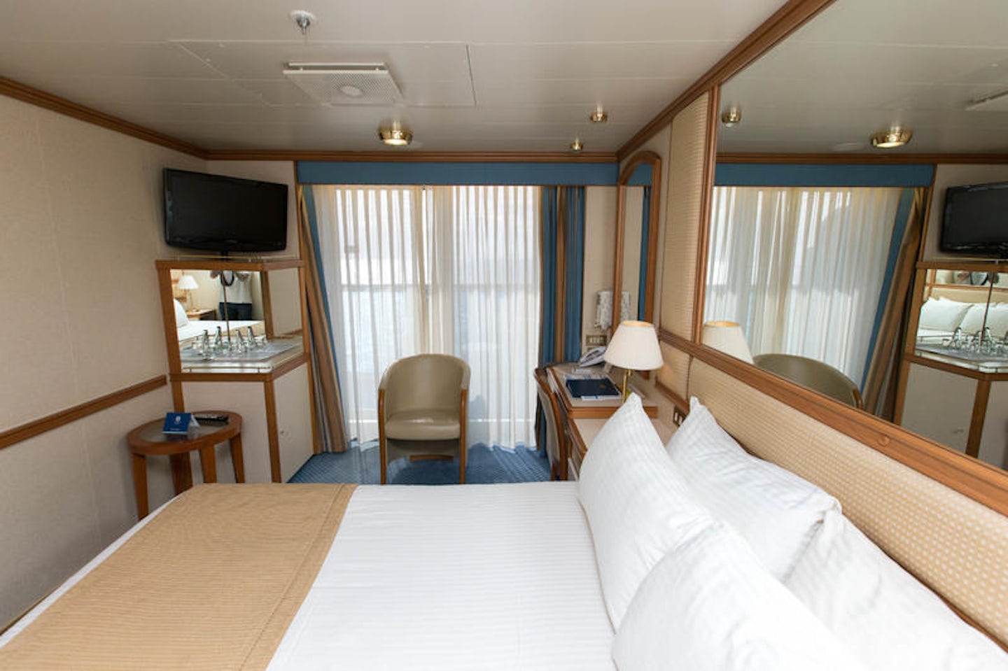 Balcony Cabin On Crown Princess Cruise Ship Cruise Critic Balcony Cabin On Crown Princess Cruise Ship Cruise Critic