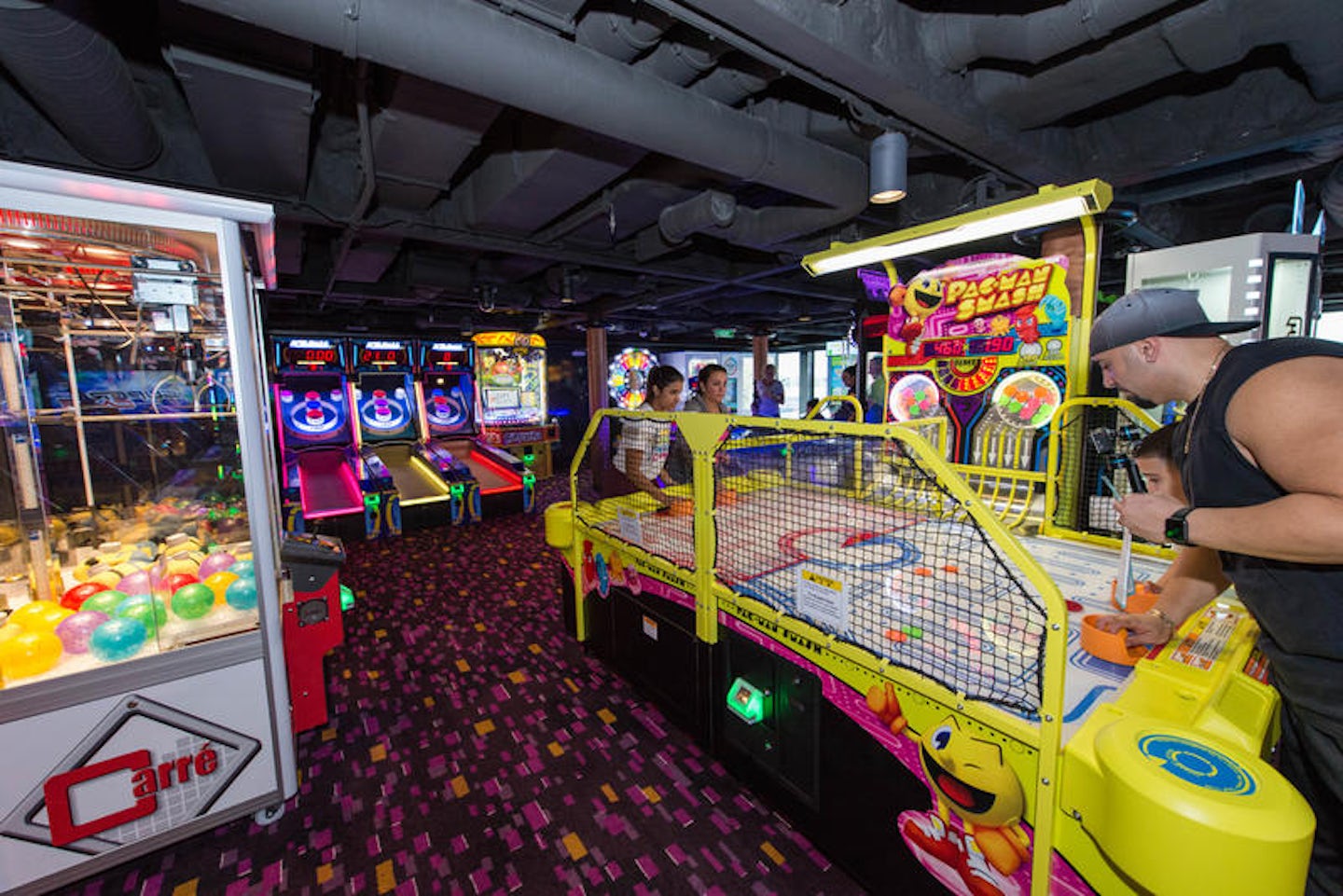 Video Arcade on Norwegian Escape