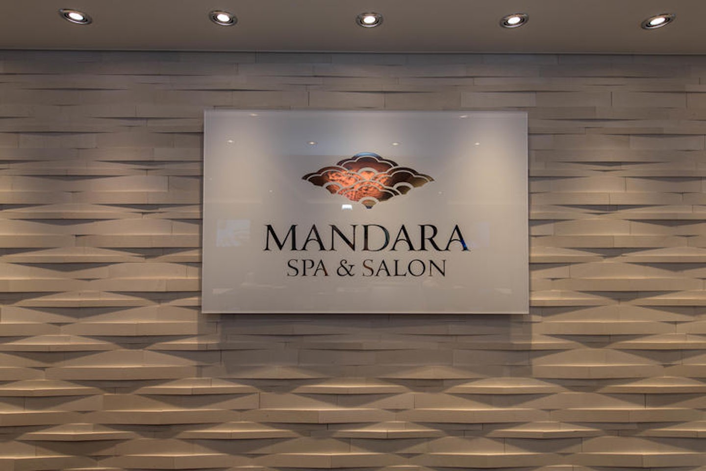 Mandara Spa & Salon on Norwegian Escape