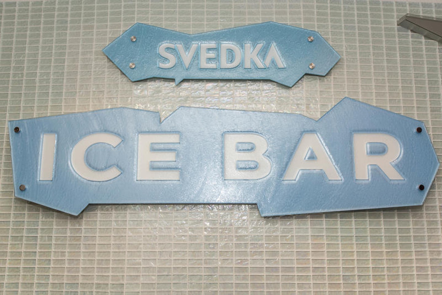 Svedka Ice Bar on Norwegian Epic