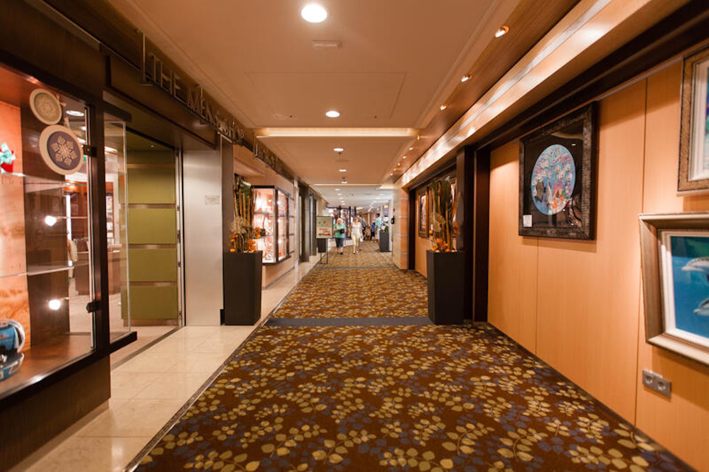 Galleria Boutiques on Celebrity Silhouette