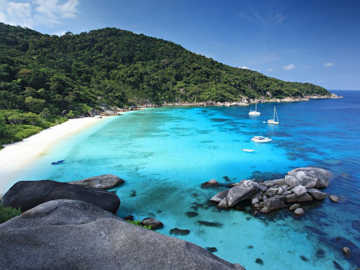 Similan Islands, Andaman Sea, Thailand (Photo: Kosin Sukhum/Shutterstock.com)