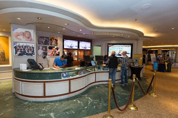 Photo Gallery on Caribbean Princess Cruise Ship - Cruise Critic