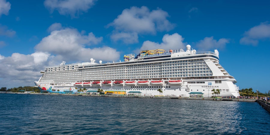 Norwegian Cruise Line Holdings' Boss Tears Into CDC, Warns July U.S. Restart Will Not Happen