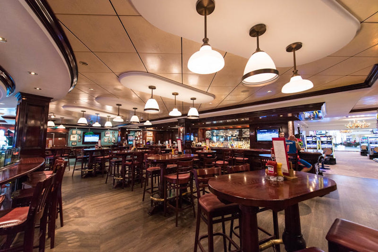 O'Sheehan's Neighborhood Bar & Grill on Norwegian Breakaway