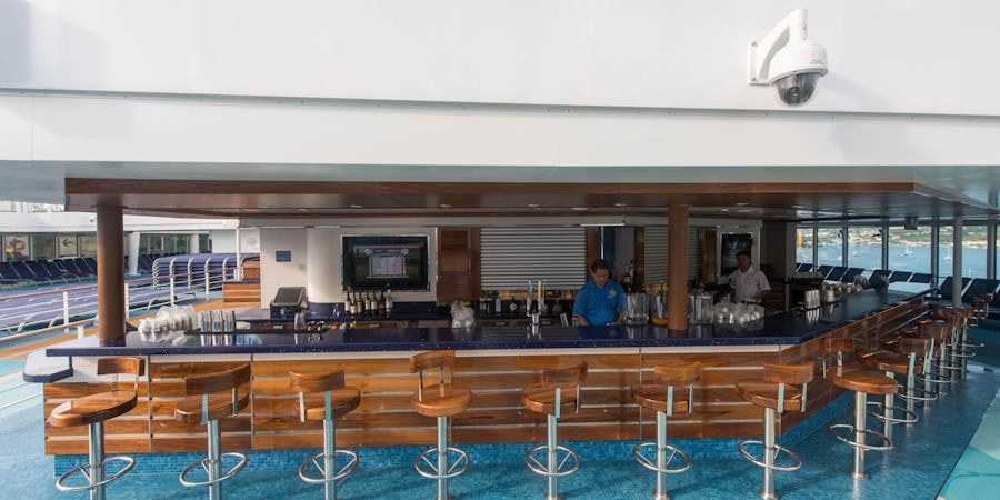 Norwegian Cruise Line to Roll Out New Beverage Package, Modify Existing Package