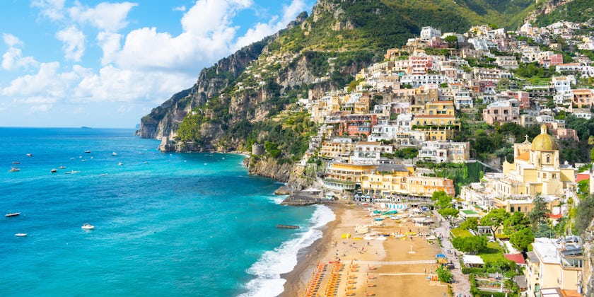 Positano City in Amalfi Coast, Italy (Photo: Nido Huebl/Shutterstock)