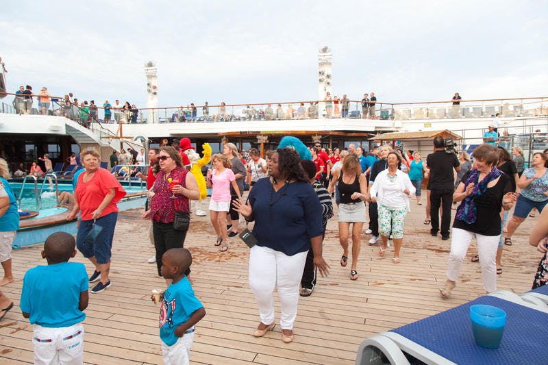 Lido Deck on Carnival Conquest Cruise Ship Cruise Critic