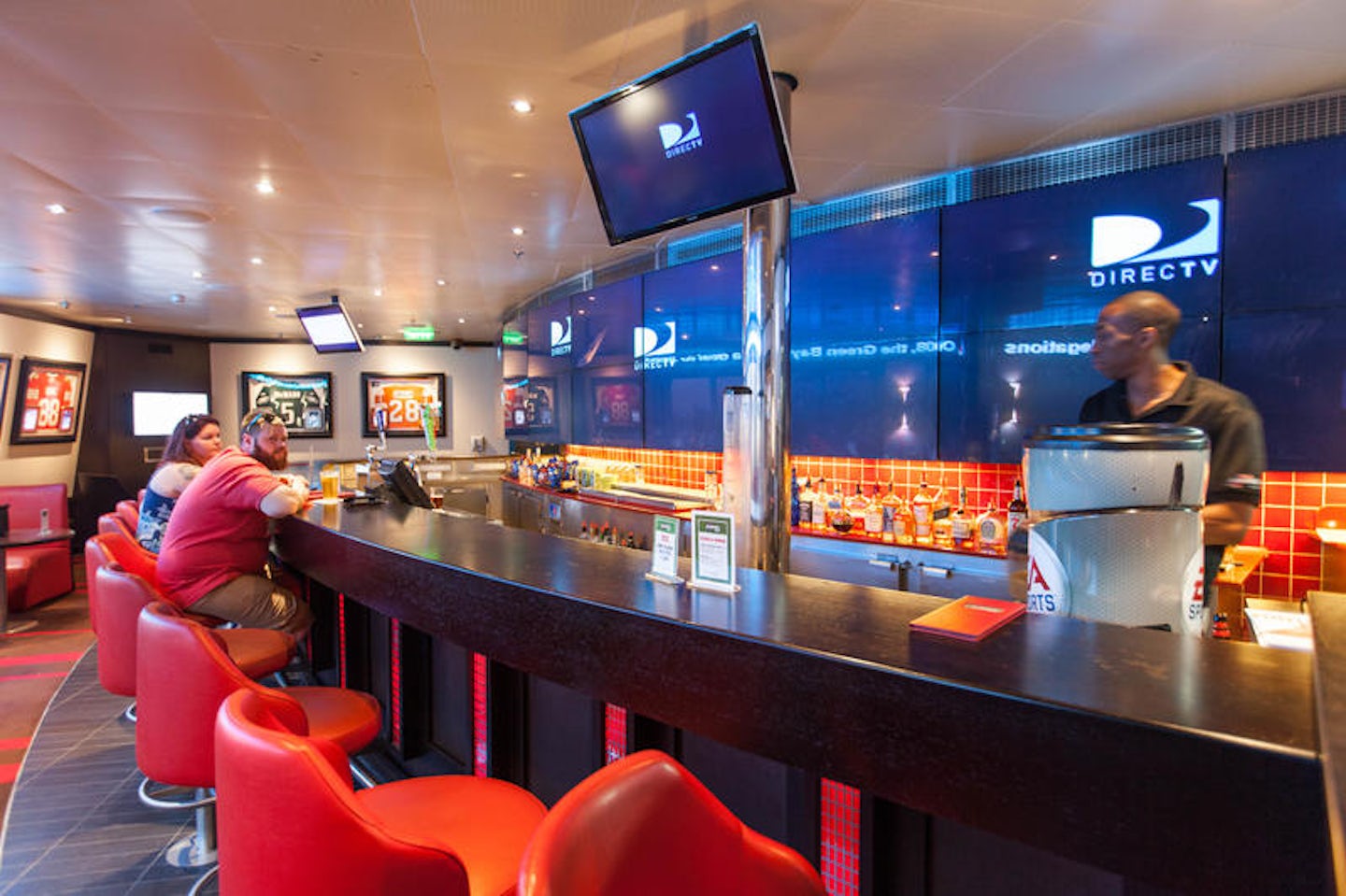 The Sports Bar on Carnival Conquest