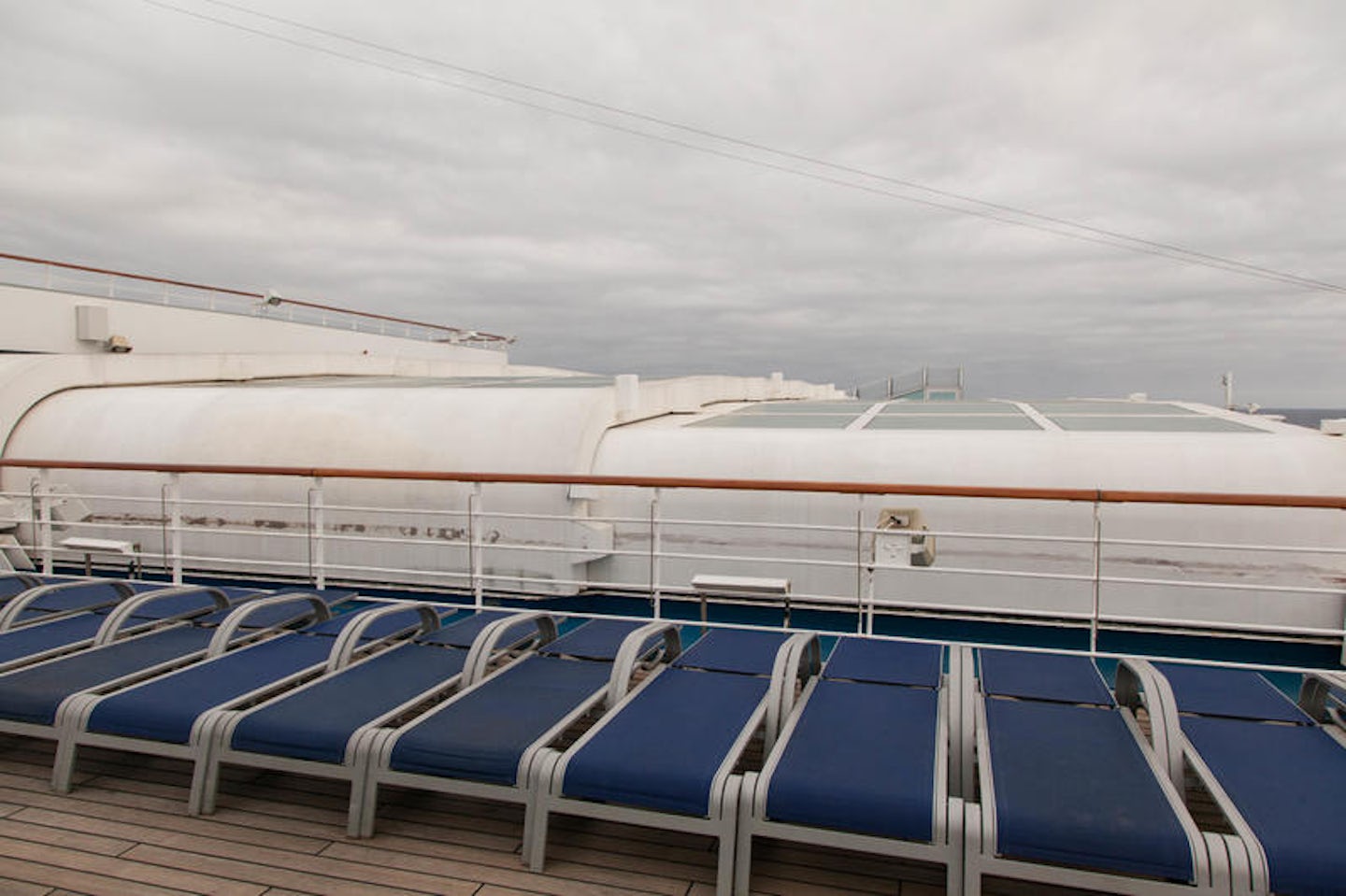 Sliding Sky Dome on Carnival Conquest