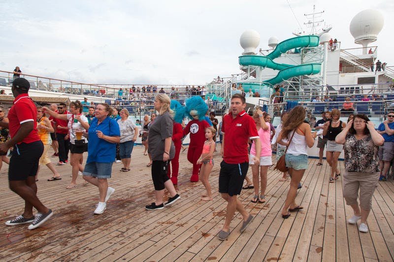 Lido Deck on Carnival Conquest Cruise Ship Cruise Critic