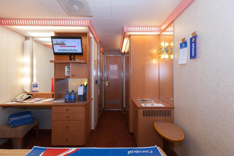 Interior Cabin On Carnival Conquest Cruise Ship Cruise Critic   Image 800x  