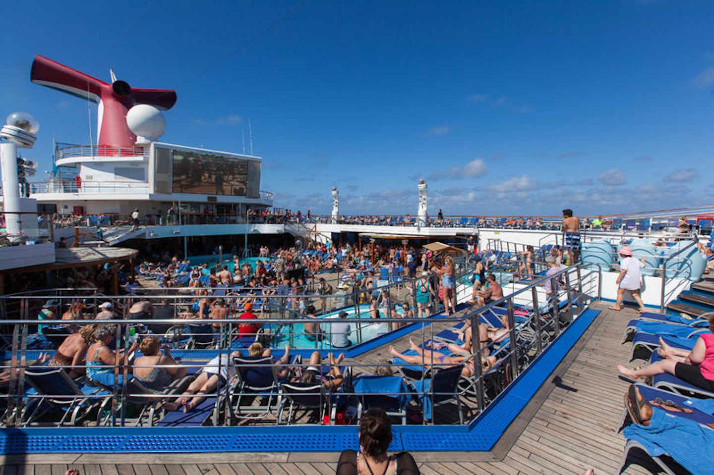 The Lido Deck on Carnival Conquest