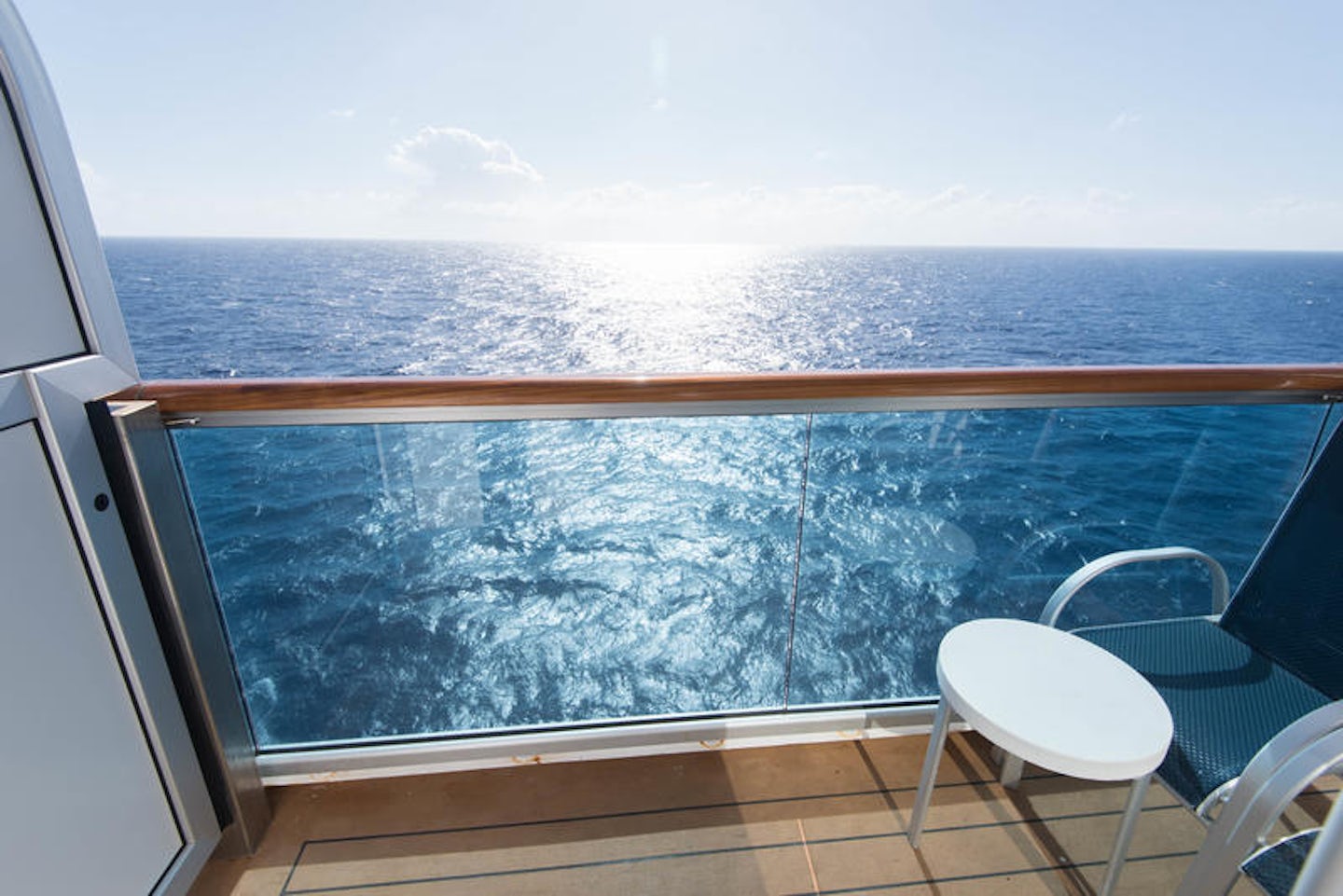 cruise ship balcony privacy