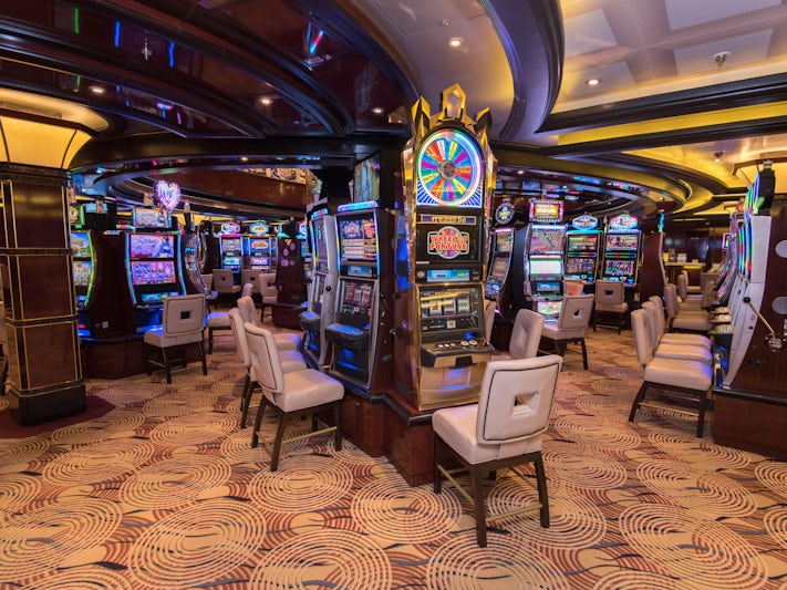 Royal Princess Activities Entertainment Amenities For Kids Adults royal-princess-activities-entertainment-amenities-for-kids-adults