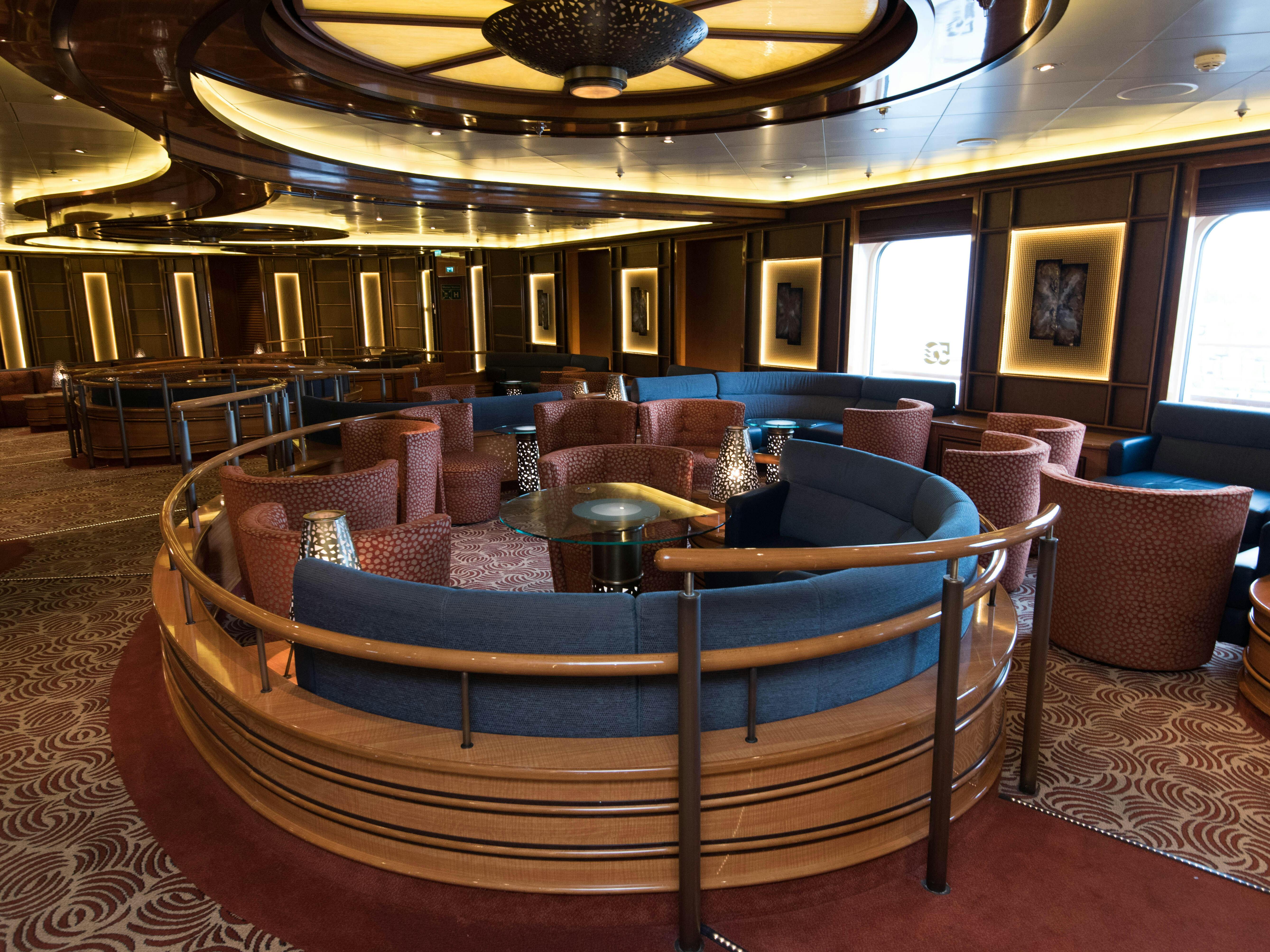 Royal Princess Activities, Entertainment & Amenities for Kids & Adults
