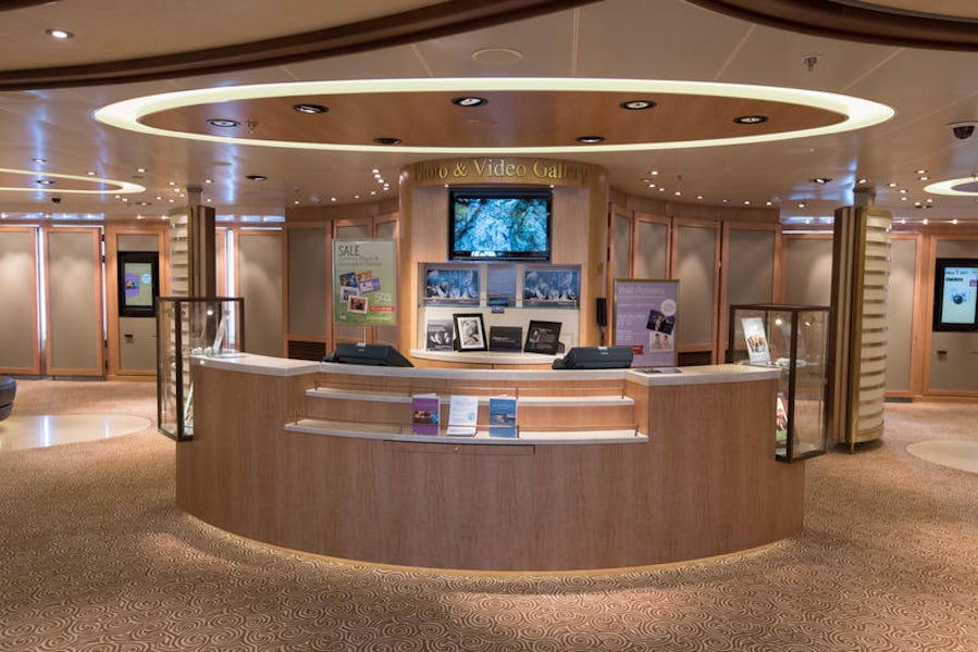 Photo Gallery on Royal Princess Cruise Ship - Cruise Critic