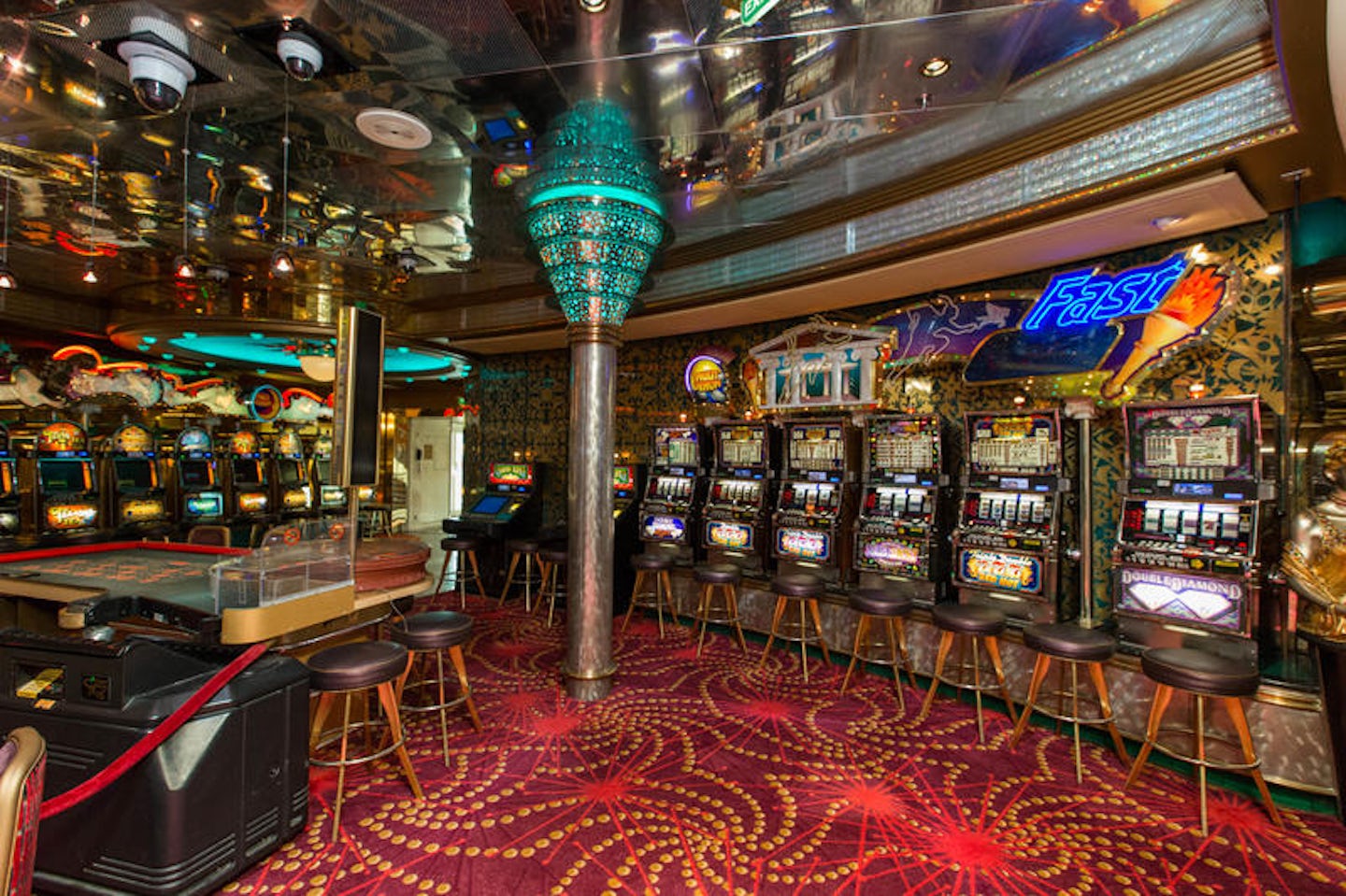 Casino Royale on Vision of the Seas