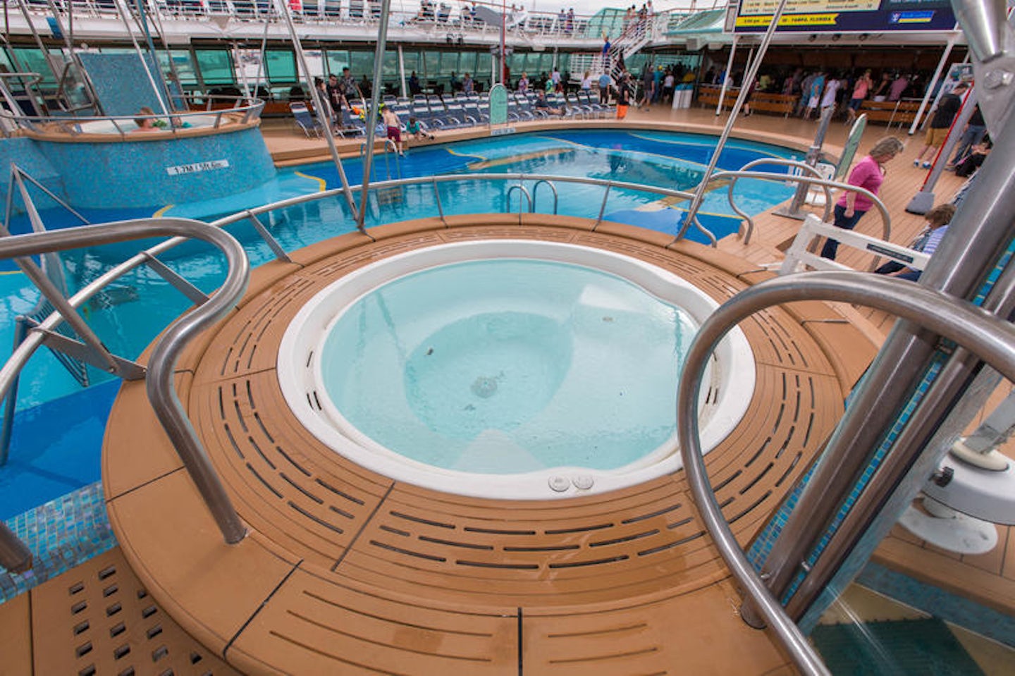 The Whirlpools on Vision of the Seas