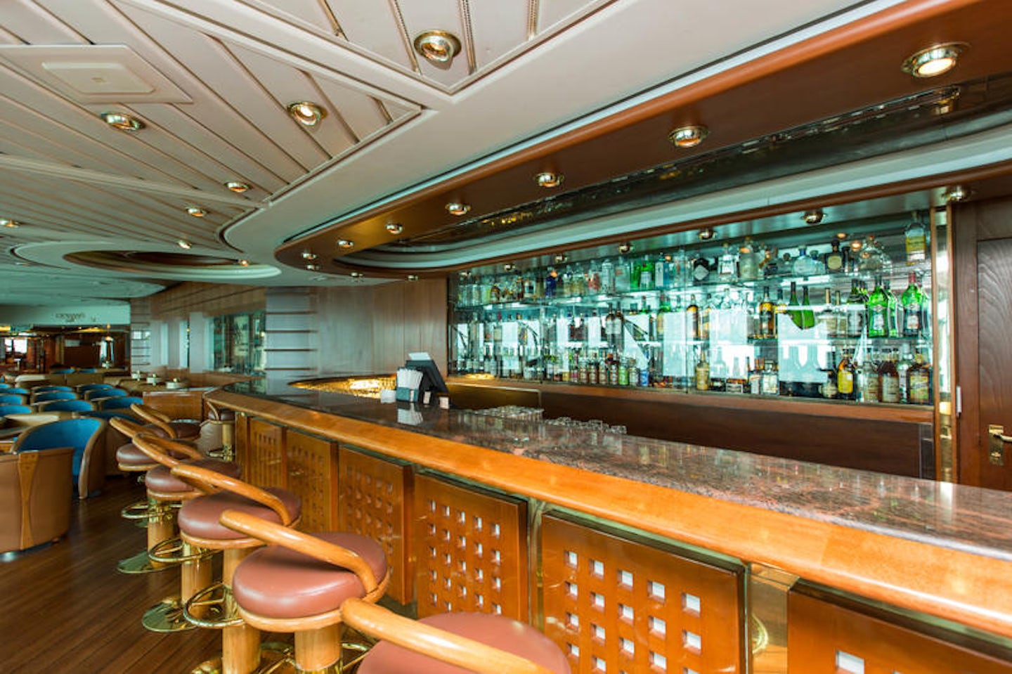 Schooner Bar on Vision of the Seas