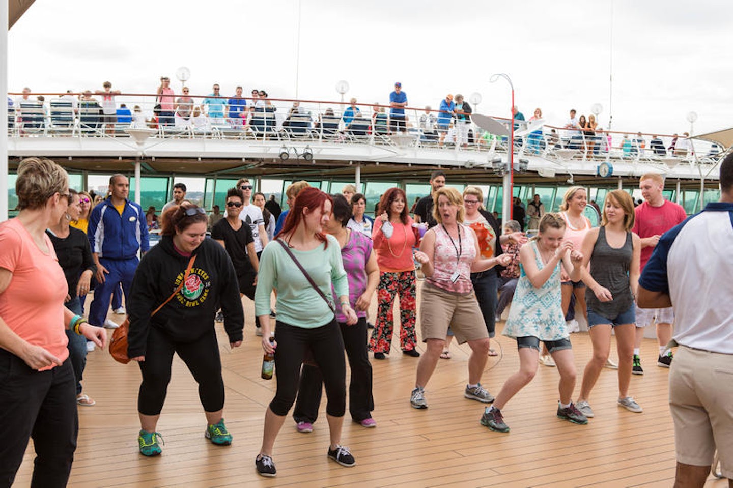 Sailaway Deck Party on Vision of the Seas